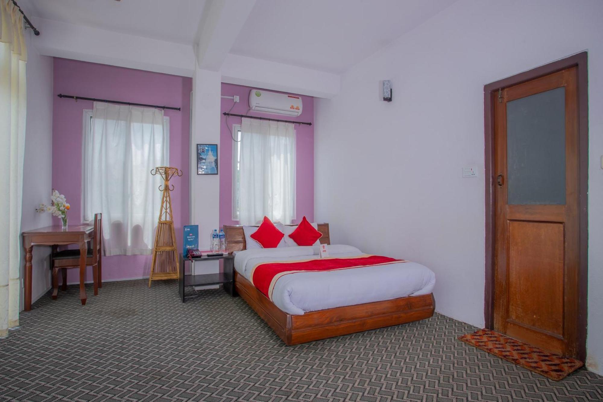 קטמנדו Oyo 135 Lost Garden Apartment And Guest House מראה חיצוני תמונה